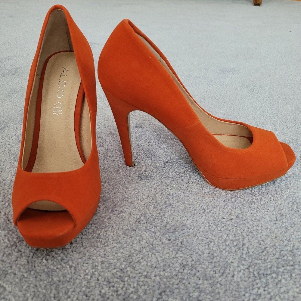 NWOT 6.5 - Aldo - open toe high heels - orange
